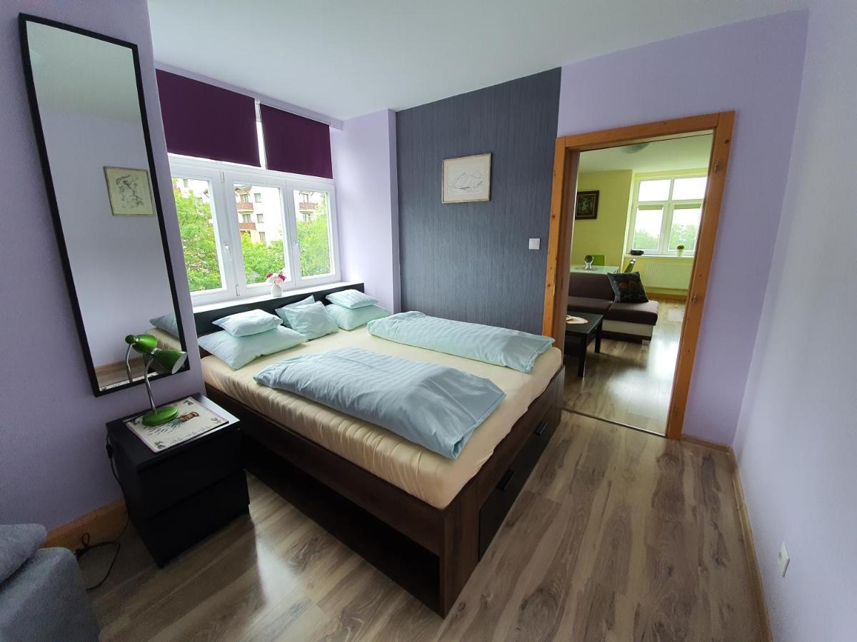 Apartman Helenka Stara Morava ตาตรันสกา ลอมนีจา ภายนอก รูปภาพ