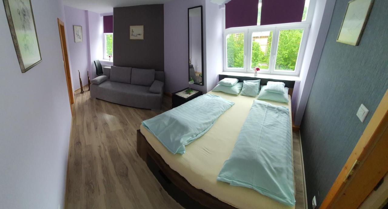 Apartman Helenka Stara Morava ตาตรันสกา ลอมนีจา ภายนอก รูปภาพ