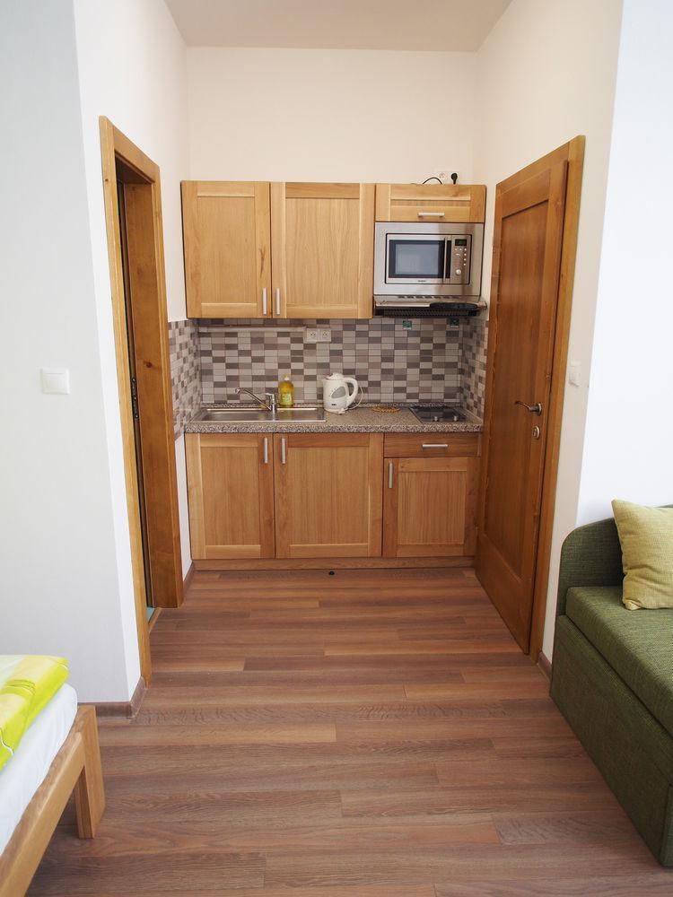 Apartman Helenka Stara Morava ตาตรันสกา ลอมนีจา ภายนอก รูปภาพ