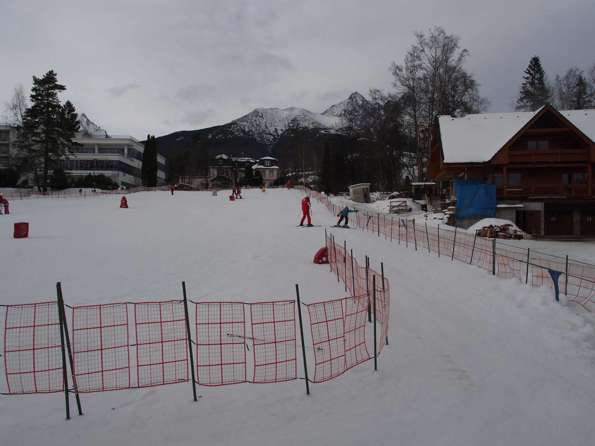 Apartman Helenka Stara Morava ตาตรันสกา ลอมนีจา ภายนอก รูปภาพ