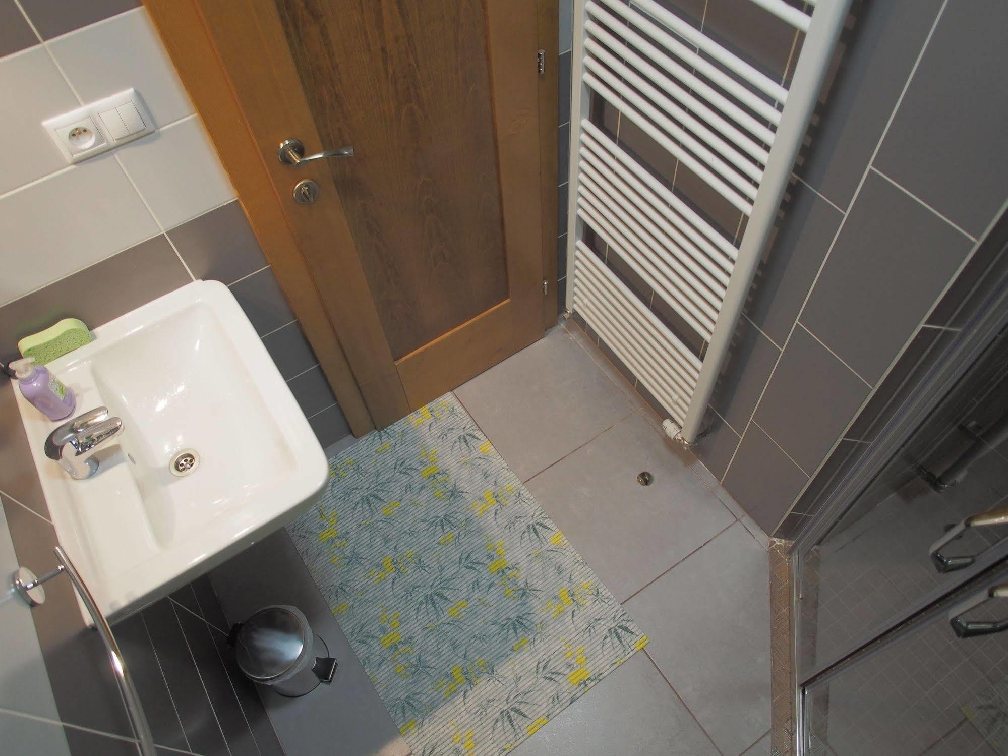Apartman Helenka Stara Morava ตาตรันสกา ลอมนีจา ภายนอก รูปภาพ